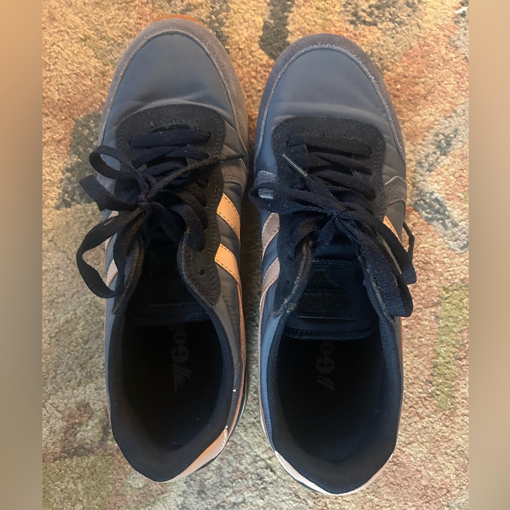 Gola sneakers